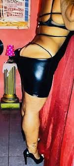 ๐ฎ๐ช๐ฎ๐ชLA MILF CURVY DELLA PORTA ACCANTO OSPITO E RAGGIUNGO ๐ฎ๐ช๐ฎ๐ช